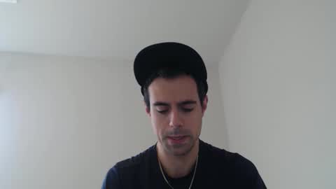 Snapshot of michmark23 chatting on 04-19-26, 04:50 michmark23 online show from 04-19-26, 04:50