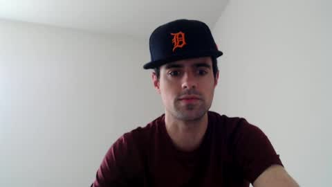 Snapshot of michmark23 chatting on 07-05-26, 07:10 michmark23 online show from 07-05-26, 07:10