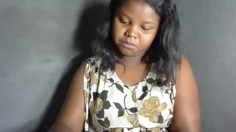 Snapshot of michou61 chatting on 02-12-26, 05:46 michou61 online show from 02-12-26, 05:46