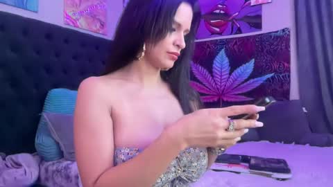 Skye online show from 02-08-25, 05:08