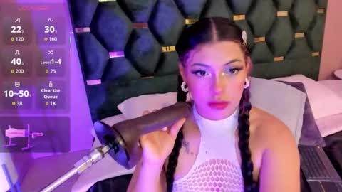 Micki online show from 10-24-25, 11:39