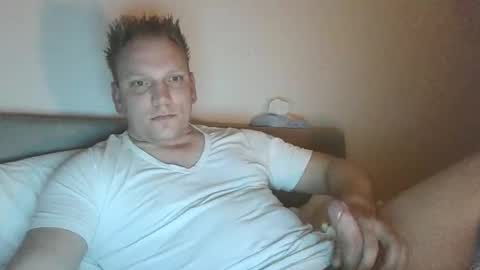 mickkxl online show from 01-13-25, 07:31