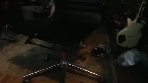 Snapshot of mickychops chatting on 03-28-26, 04:45 Micky Chops online show from 03-28-26, 04:45