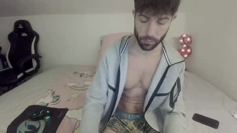 Snapshot of micosita94 chatting on 05-16-26, 08:33 micosita94 online show from 05-16-26, 08:33
