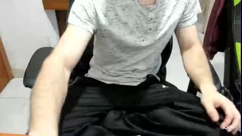 microfama00 online show from 04-05-26, 04:59