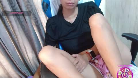 Snapshot of miculohot chatting on 05-21-26, 11:50 vanesa sexy online show from 05-21-26, 11:50