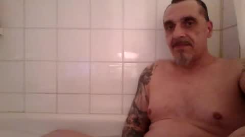 Snapshot of middle123456783939 chatting on 02-18-26, 02:29 middle123456783939 online show from 02-18-26, 02:29