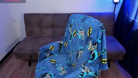 Snapshot of midnight07_ chatting on 02-12-25, 03:16 Blue online show from 02-12-25, 03:16