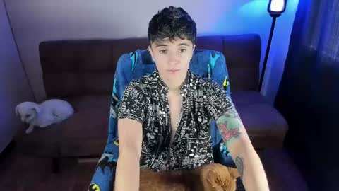 Snapshot of midnight07_ chatting on 09-30-25, 03:28 Blue online show from 09-30-25, 03:28