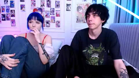 Snapshot of midnight_memories chatting on 12-16-25, 12:48 Kai and Angel online show from 12-16-25, 12:48