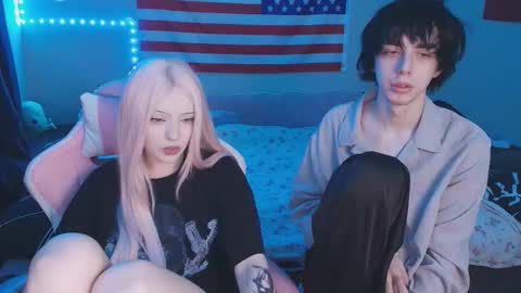 Snapshot of midnight_memories chatting on 02-02-26, 07:23 Kai and Angel online show from 02-02-26, 07:23