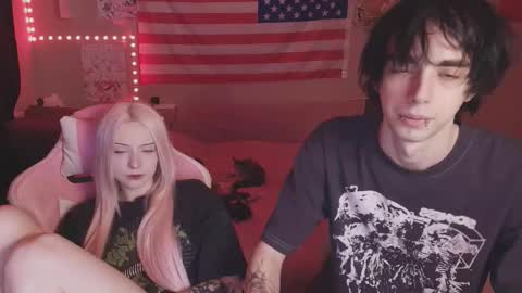 Snapshot of midnight_memories chatting on 02-13-26, 01:12 Kai and Angel online show from 02-13-26, 01:12