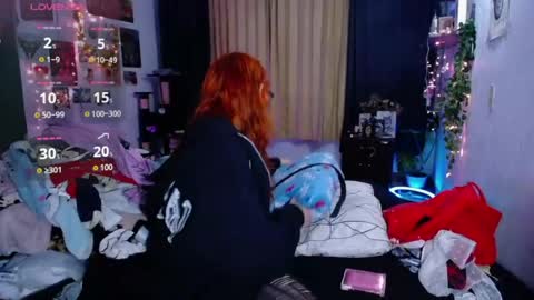 Pola  INDEPENDENT MODEL online show from 04-24-26, 12:46