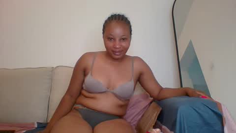 midnightcharm1 online show from 11-29-25, 09:45