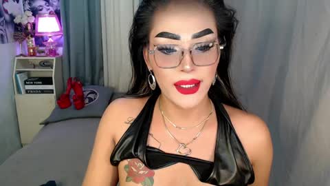 Snapshot of midnightraven27 chatting on 02-24-25, 09:00  Dont forget to follow online show from 02-24-25, 09:00