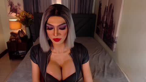 KATE online show from 01-12-25, 06:17