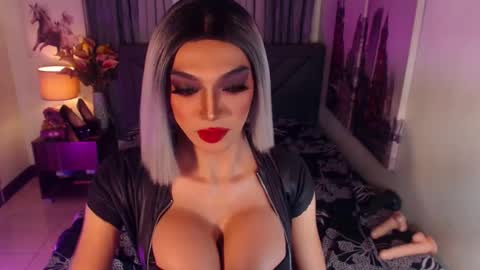 KATE online show from 01-19-25, 05:58