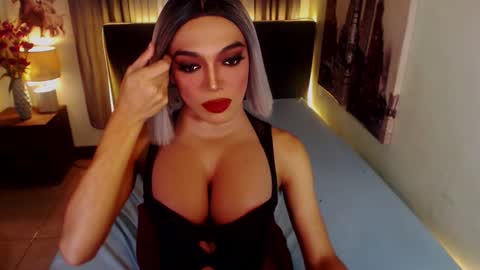 KATE online show from 09-23-25, 05:32