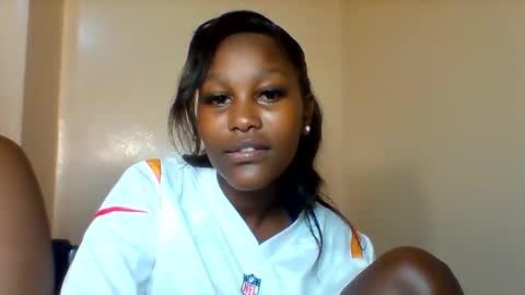 midnightt_tease online show from 12-01-25, 05:07