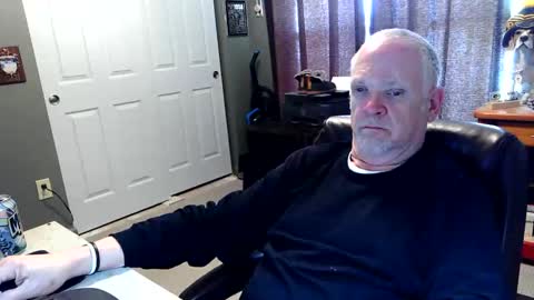 midwestdad09 online show from 04-06-26, 07:26