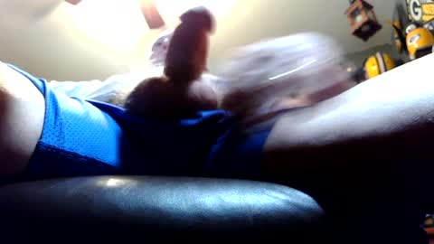 Snapshot of midwestdad09 chatting on 07-12-26, 11:12 midwestdad09 online show from 07-12-26, 11:12