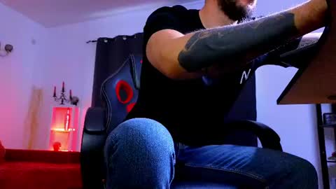MightyAaron online show from 07-06-26, 03:14