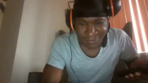 Snapshot of mightymandingo chatting on 05-06-26, 03:50 Mightymandingo online show from 05-06-26, 03:50