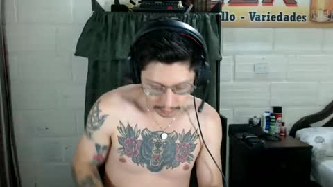 Miguel  Independent Model  online show from 06-26-26, 11:36