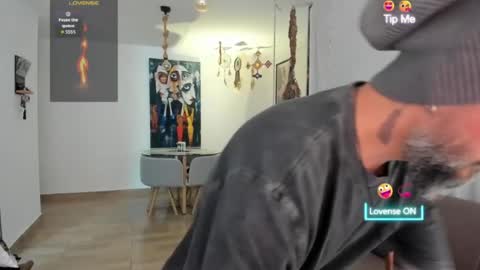 Snapshot of miguel_angeel_ chatting on 06-30-26, 06:31 Miguel Angel online show from 06-30-26, 06:31