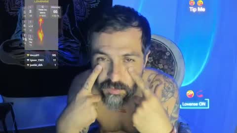 Snapshot of miguel_angeel_ chatting on 07-05-26, 04:19 Miguel Angel online show from 07-05-26, 04:19