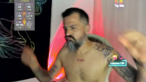 Snapshot of miguel_angeel_ chatting on 07-09-26, 04:27 Miguel Angel online show from 07-09-26, 04:27
