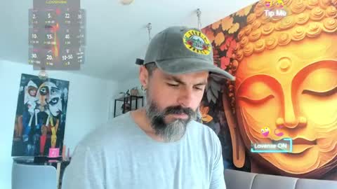 Snapshot of miguel_angeel_ chatting on 07-23-26, 04:38 Miguel Angel online show from 07-23-26, 04:38