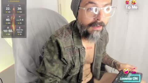 Snapshot of miguel_angeel_ chatting on 07-28-26, 04:30 Miguel Angel online show from 07-28-26, 04:30