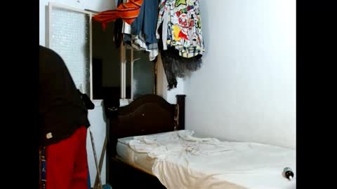 Miguel Angel Santos online show from 02-15-26, 07:51