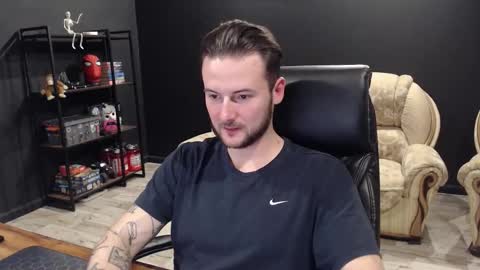 Misha Winchester online show from 11-07-25, 02:50