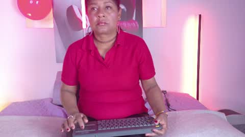 miia_blace online show from 06-18-26, 04:02