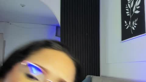 miia_deluxe_ online show from 05-02-26, 01:32