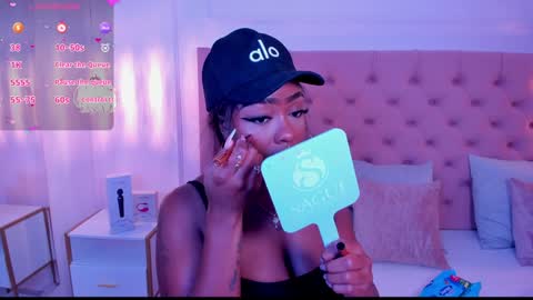 Miia Schwarz  online show from 01-13-25, 10:35