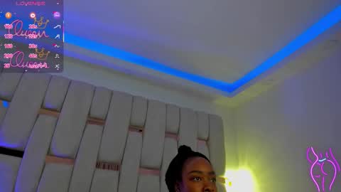 Miia Schwarz  online show from 02-08-26, 01:36