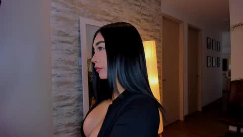 Snapshot of miia_smiith02 chatting on 05-08-26, 11:59 luisa online show from 05-08-26, 11:59