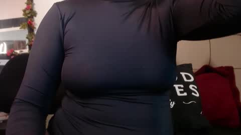 miia online show from 11-14-25, 06:17