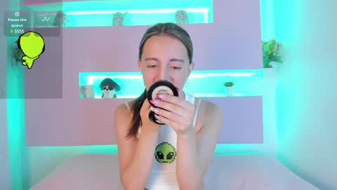 MIIA     online show from 02-07-25, 11:45