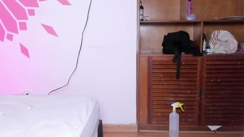 miiaa_m online show from 04-10-26, 07:40