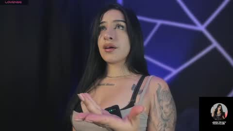 Snapshot of miiaa_stone chatting on 04-30-26, 03:02 miiaa stone online show from 04-30-26, 03:02