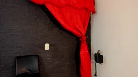  MELANIE  online show from 10-02-25, 08:21