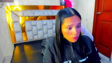 miiaboss online show from 03-04-26, 10:54