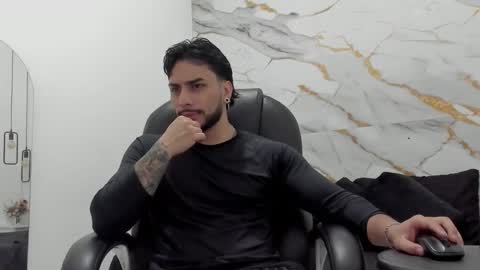 Daniel online show from 11-14-25, 01:10