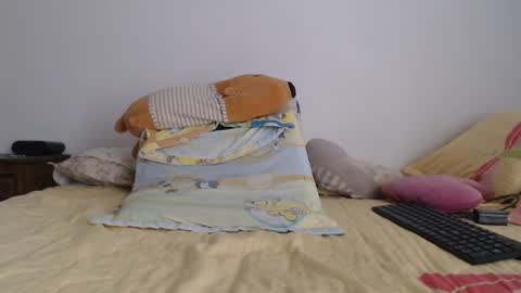 Miilu74 online show from 01-24-25, 04:06