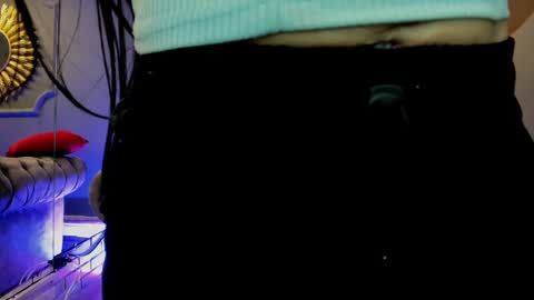 miilu  online show from 12-20-24, 07:01