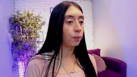 miilu  online show from 03-06-25, 06:19